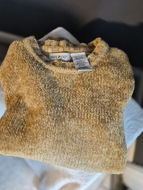 White Stag Women's S Chenille Knit Sweater Sawdust Gold Decorative Buttons